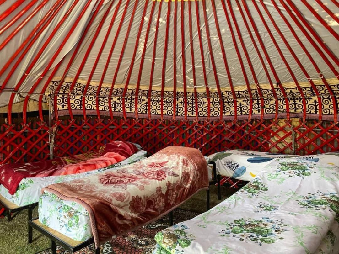 Hotel Zalkar Yurt Camp Song-Kul Exterior foto